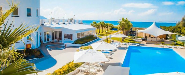 Offerta week-end Medea Beach Resort dal 2 al 5 giugno